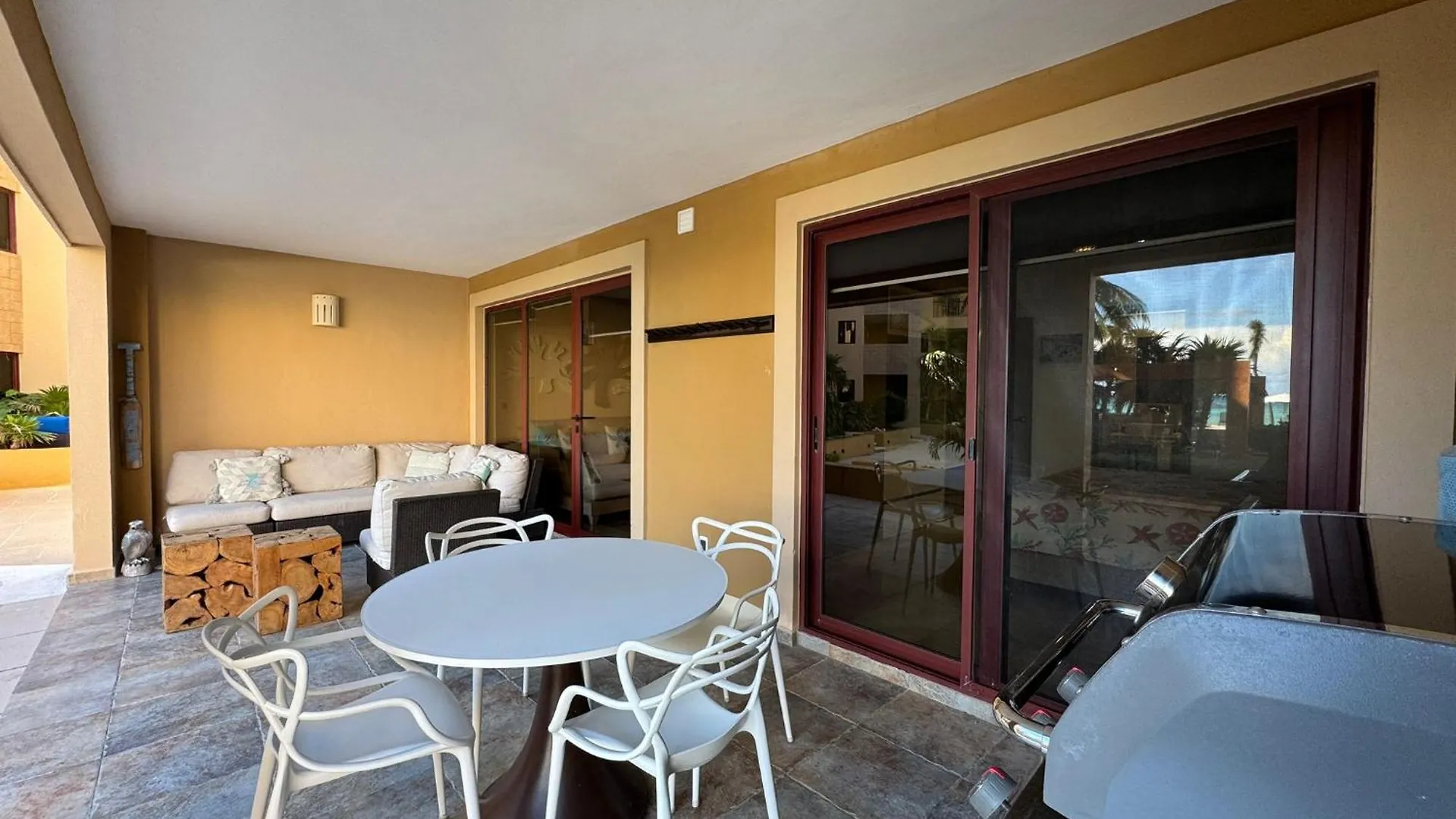 Appartement El Faro 102 Coral à Playa del Carmen